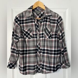 Natural Reflections Plaid Flannel Shirt Gray Black Pink | Women’s Small